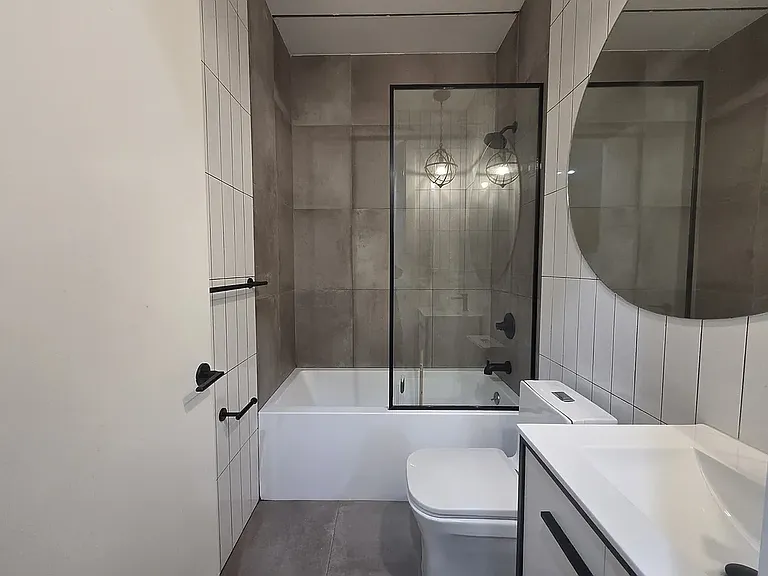 61 Troutman St #4A — Photo 6