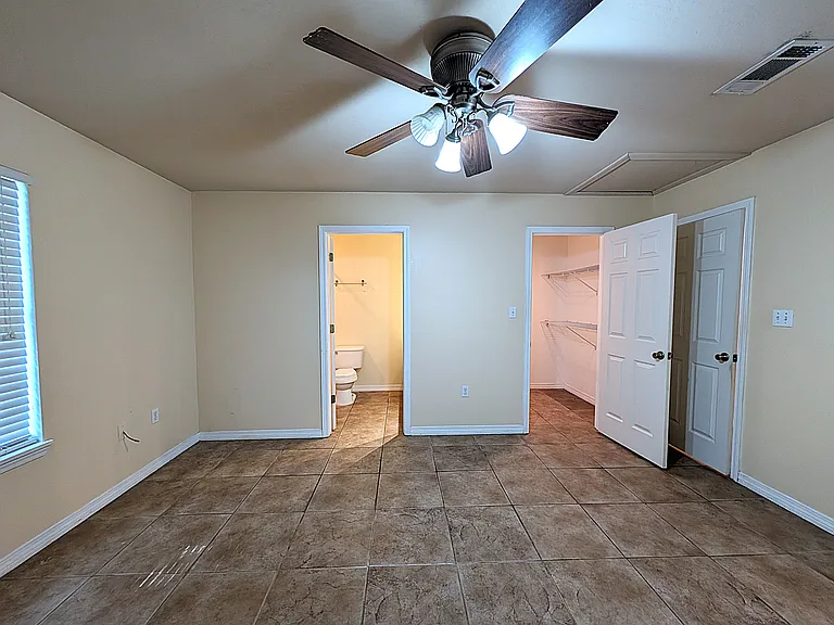 1114 Howell Rd #A — Photo 18