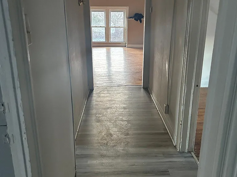 243 Webster Ave #3 — Photo 8