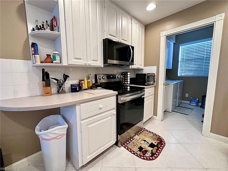5601 Cove Cir — Photo 19