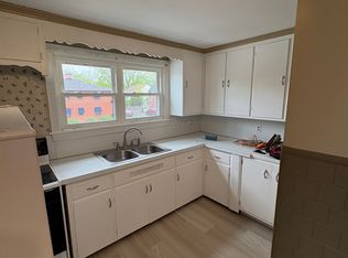 5295 Broadway St APT 1, Lancaster, NY 14086