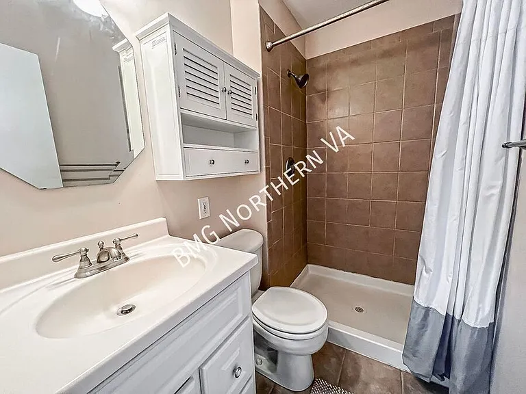 7711 Trevino Ln — Photo 16