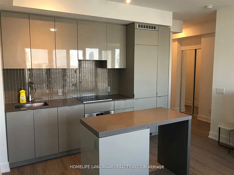 7 Grenville St #2507 — Photo 5