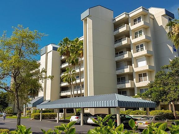 3rd image of 7892 Sailboat Key Blvd S APT 207