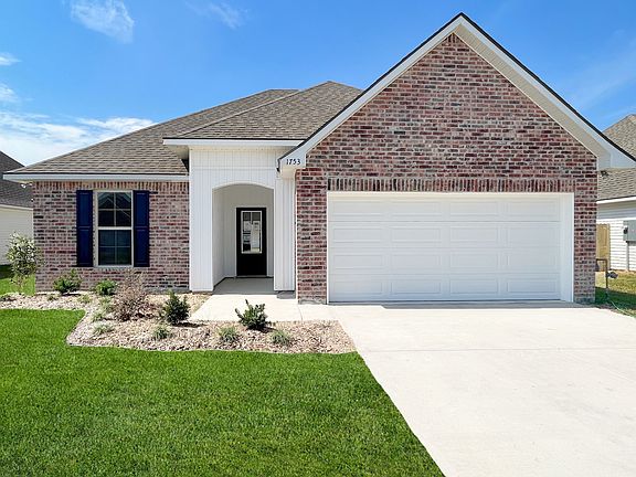 Raeford IV G - Exterior - DSLD Homes