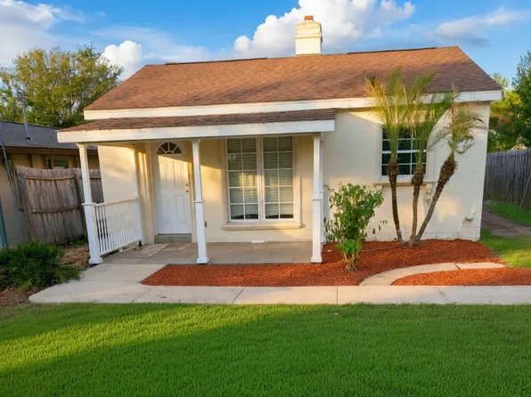 209 E Lemon Ave, Eustis, FL 32726