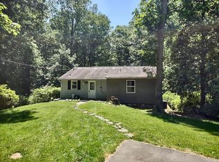 11670 Thunder Dr, Manassas, VA 20112