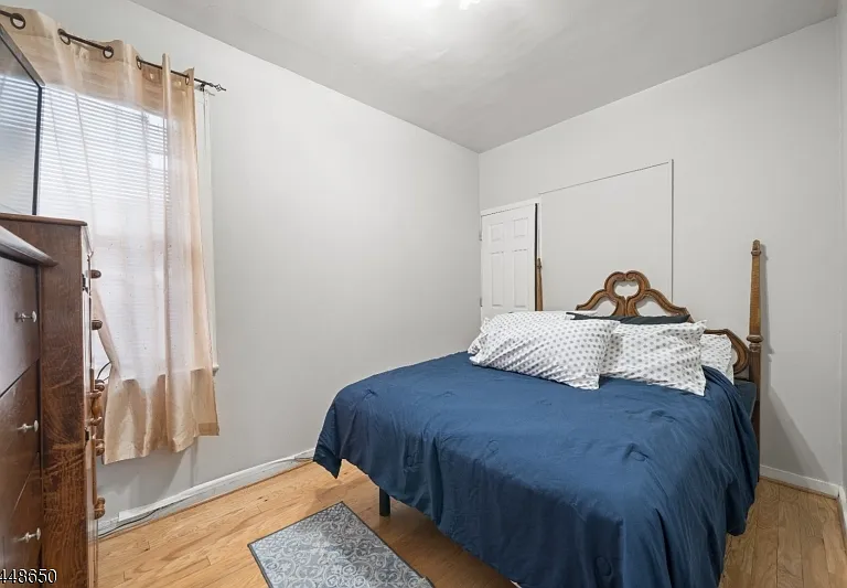 207 Van Winkle Ave — Photo 8