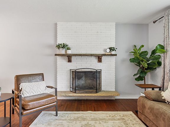 4th image of 3301 Thurber Rd