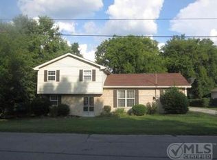 4800 Bowfield Dr, Antioch, TN 37013