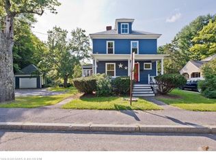 10 Gray Rd, Gorham, ME 04038