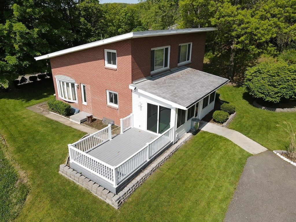 1028 Hooper Rd, Endwell, NY 13760 Zillow