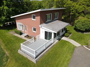 1028 Hooper Rd, Endwell, NY 13760