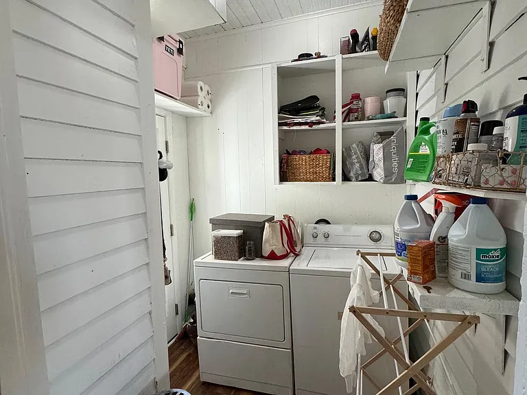 402 Cutler St — Photo 12