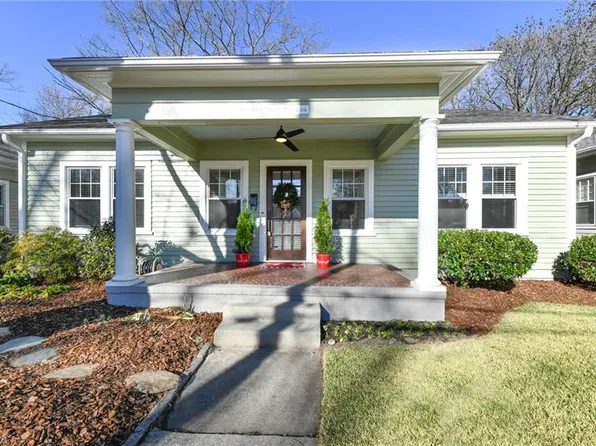 2412 Wright Ave, Greensboro, NC 27403
