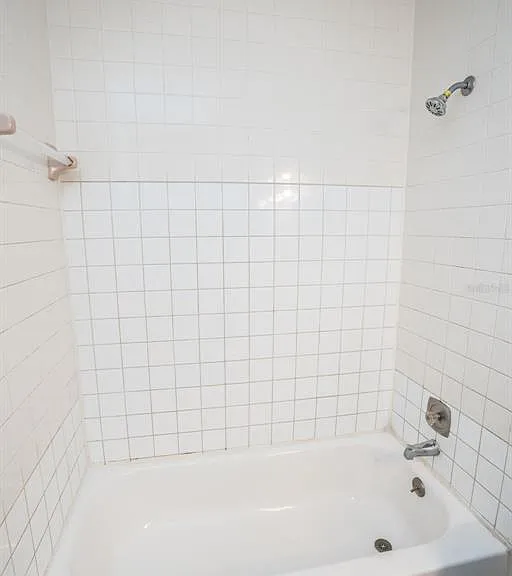 1277 Sylvia Ave — Photo 11