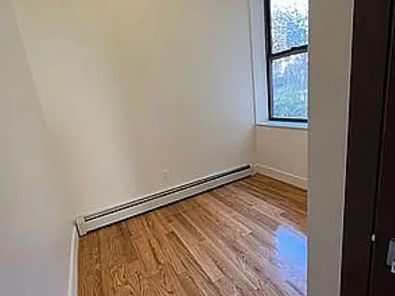 255 S 3rd St #2 — Photo 15