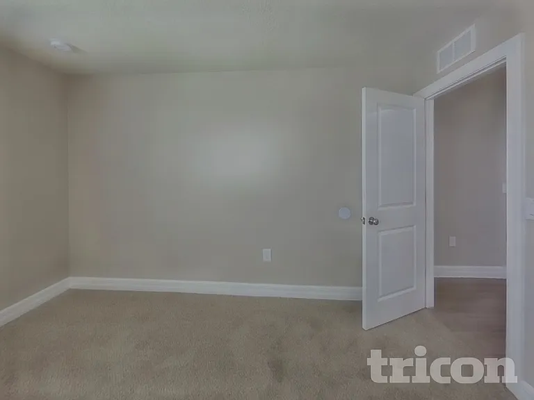 3604 Vega Creek Dr — Photo 9