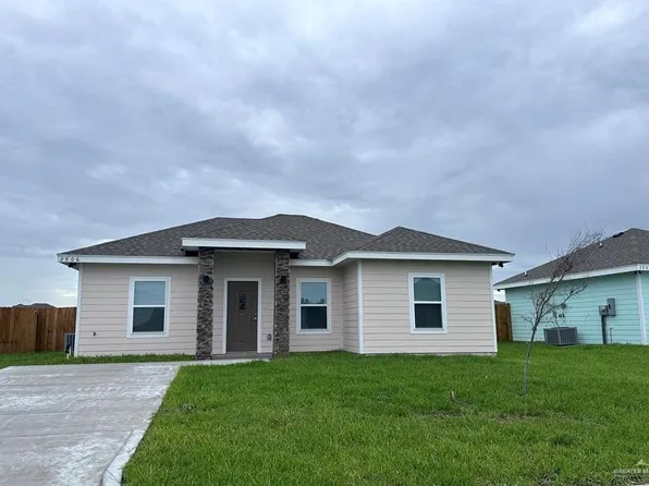 2906 Maria Dr, La Feria, TX 78559