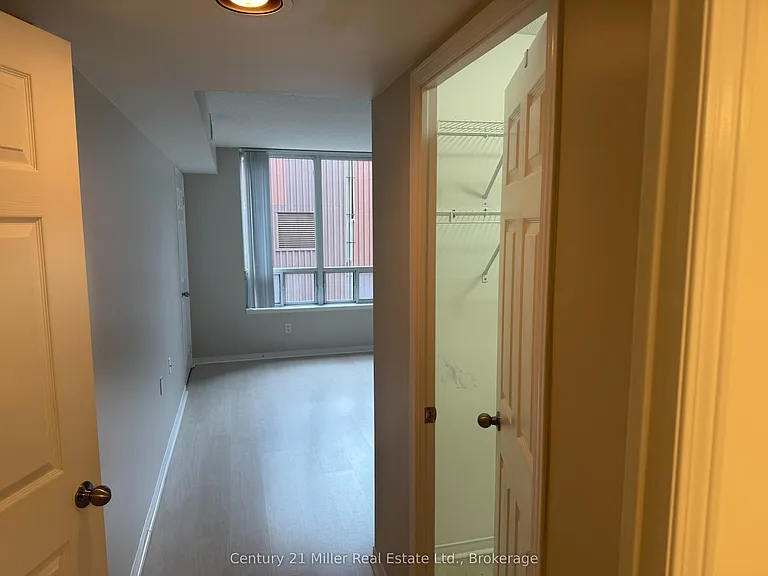 35 Finch Ave E #501 — Photo 13
