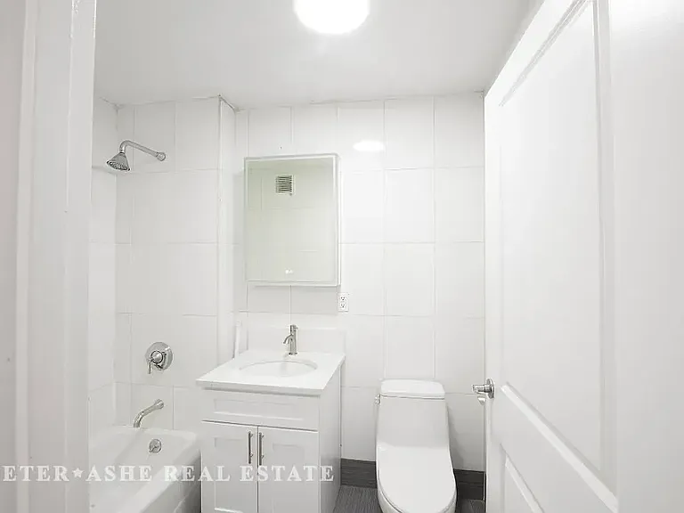 2205 3rd Ave #7A — Photo 7