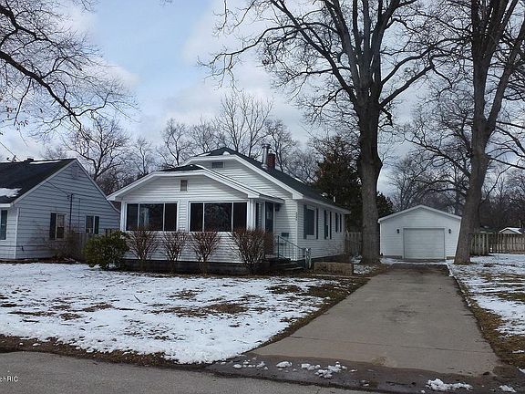 2nd image of 2246 Sherman Ave