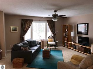 3983 Sherwood Forest Dr, Traverse City, MI 49686