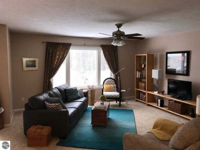 3983 Sherwood Forest Dr, Traverse City, MI, 49686