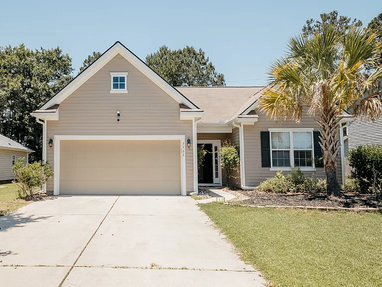 7798 High Maple Cir — Photo 1