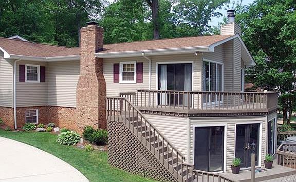 4th image of 140 Seagrove Ln