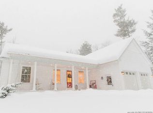 27 Chestnut Heights Rd, Gray, ME 04039