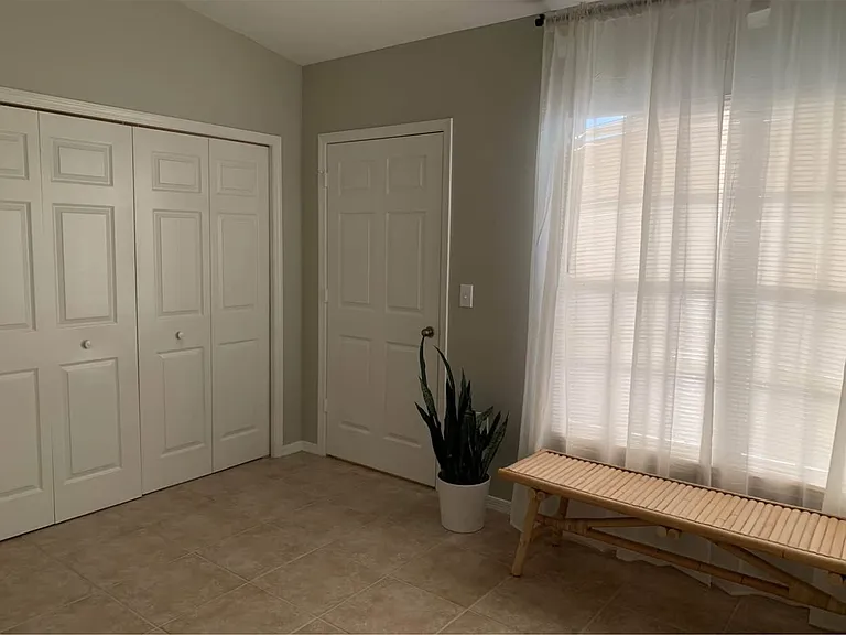 8715 Lake Place Ln #6A — Photo 8
