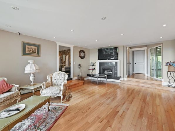 4 bedroom rental in West Vancouver — photo 8