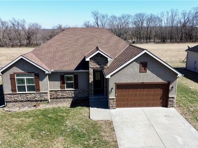 801 Homeland St, Buckner, MO, 64016