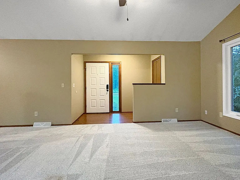 7680 Silver Lake Rd #7680 — Photo 3