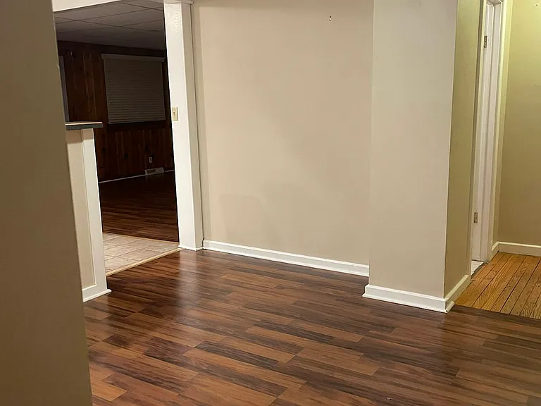 Access to the Kitchen and Family Room