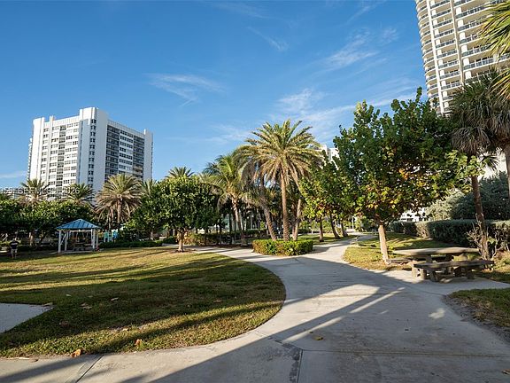 5th image of 1849 S Ocean Dr APT 1509
