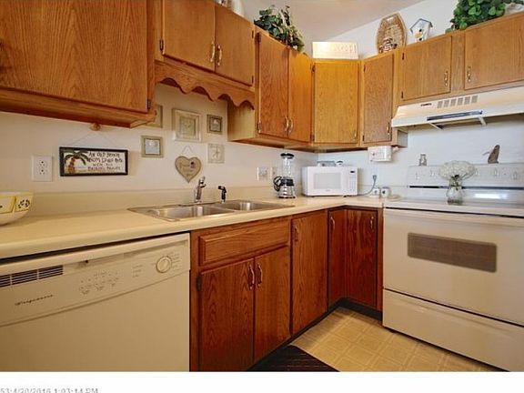 4th image of 39 W Grand Ave APT 350