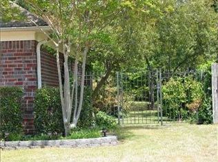 3127 Via Lopez Dr, Memphis, TN 38133