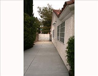 4th image of 5813 Alimar Dr