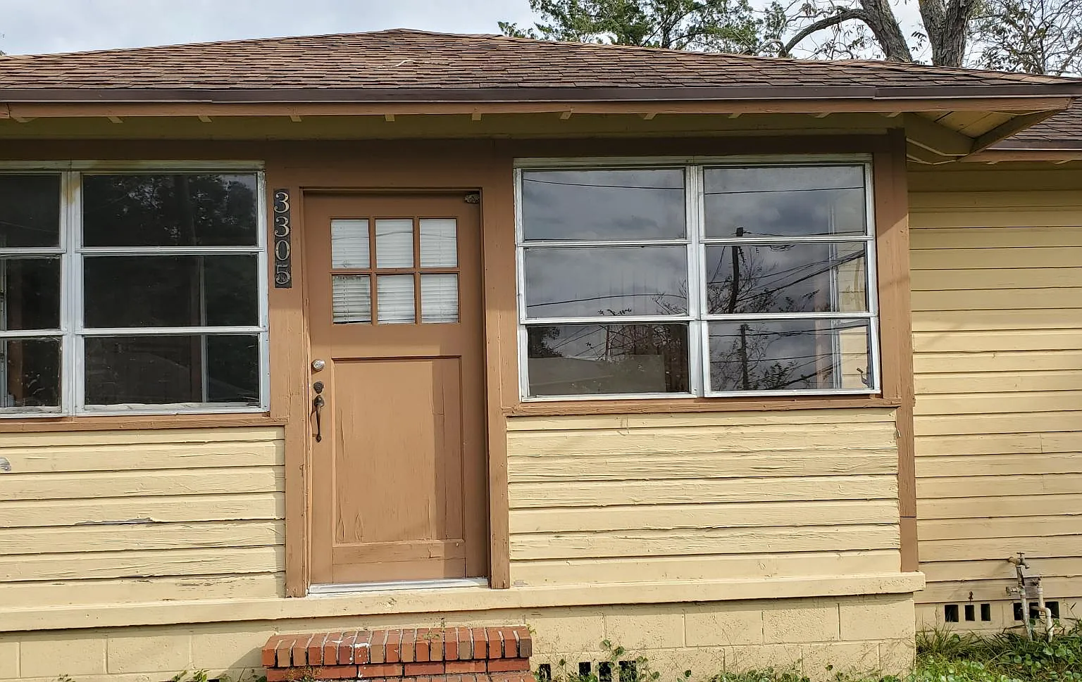 3305 Division St — Photo 1