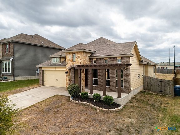 3rd image of 1445 Neff Dr