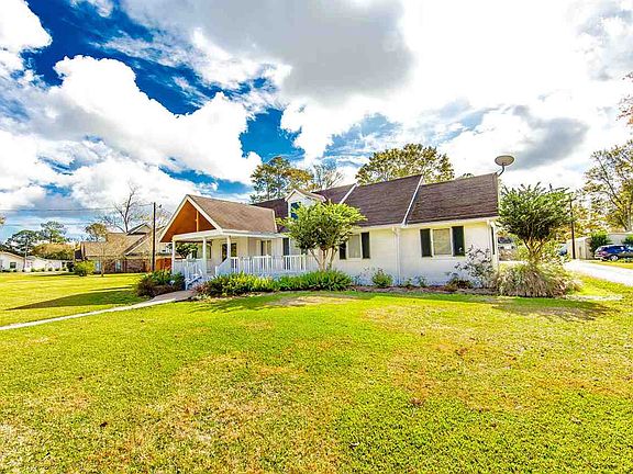 2nd image of 1609 Bayou Black Dr #0