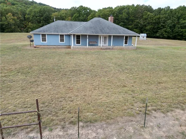 1039 County Road 737, Green Forest, AR 72638