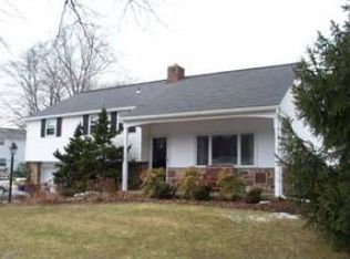 308 Lower Valley Rd, North Wales, PA 19454
