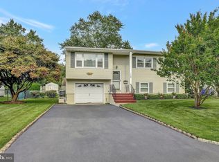 107 Coolidge Dr, Brick, NJ 08724