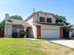 1251 Salmon River Rd, Riverside, CA 92501