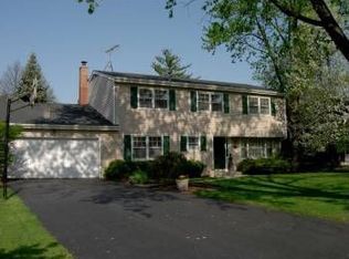 1110 Delles Rd, Wheaton, IL 60189