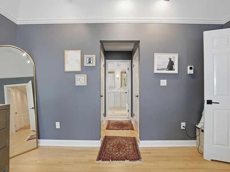 7005 Endicott Ct — Photo 23