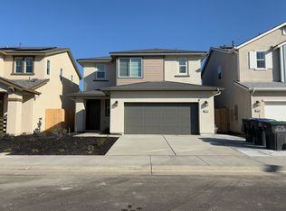 3014 N Martin St, Visalia, CA 93277